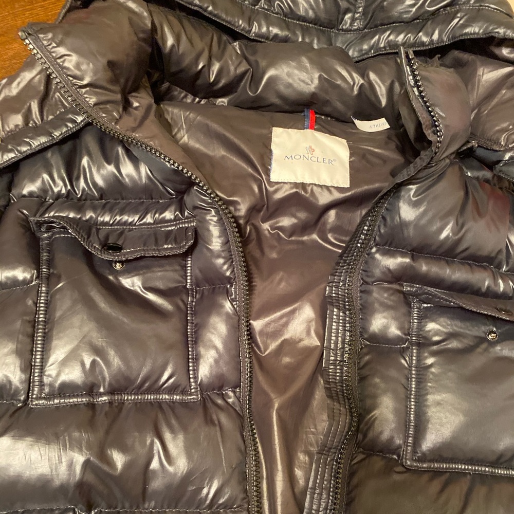 Authentic Moncler men’s 3xl (7)